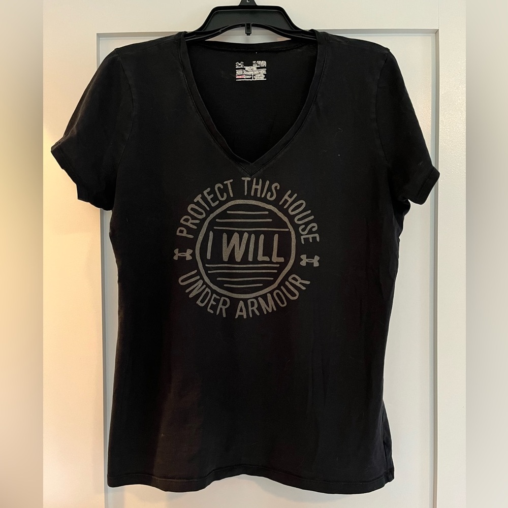 Under Armour Women's Black Graphic Tee